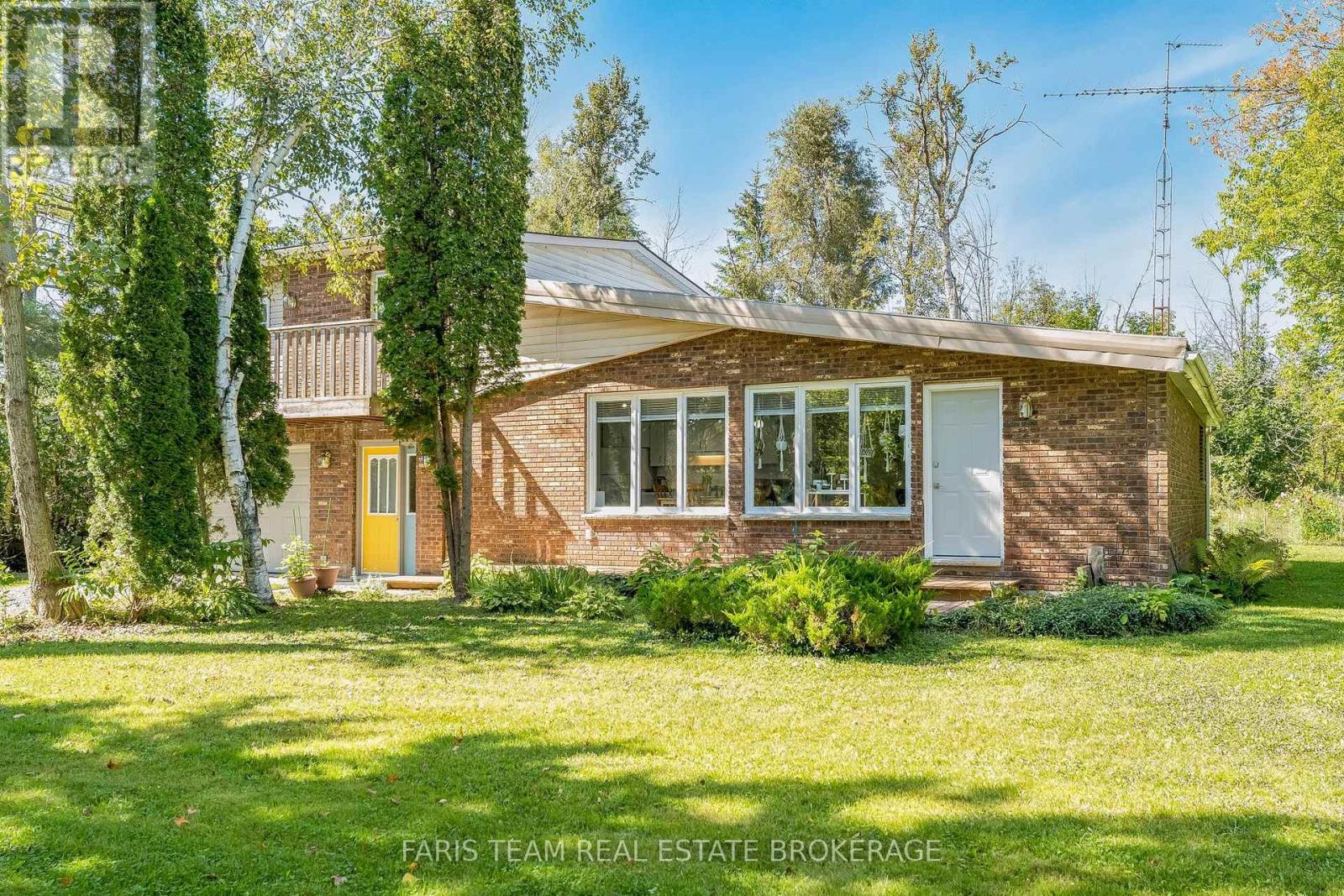 224 LAKESHORE ROAD W - 3
