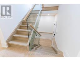 12 Thames Avenue, Toronto, ON M8W2N6 Photo 26