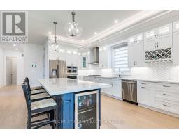 12 Thames Avenue, Toronto, ON M8W2N6 Photo 7