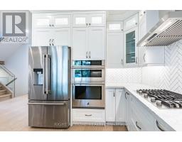 12 Thames Avenue, Toronto, ON M8W2N6 Photo 8