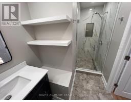 Upper - 30 Norbert Crescent, Toronto, ON M9C3J9 Photo 10
