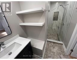Upper - 30 Norbert Crescent, Toronto, ON M9C3J9 Photo 11