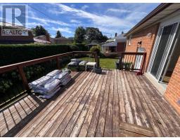 Upper - 30 Norbert Crescent, Toronto, ON M9C3J9 Photo 19