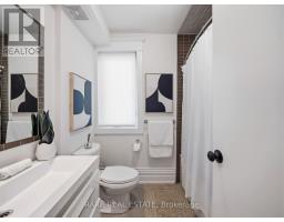 12 Herman Avenue, Toronto, ON M6R1Y2 Photo 17