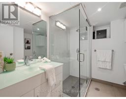 12 Herman Avenue, Toronto, ON M6R1Y2 Photo 19