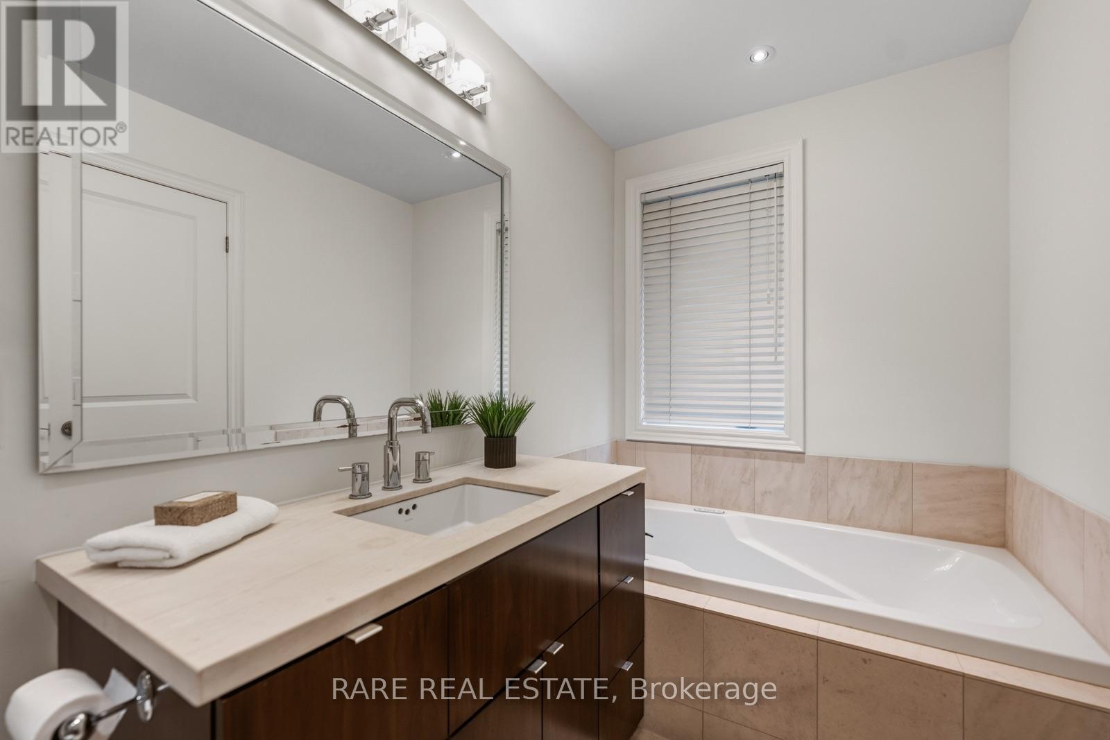 57 SNOWDON AVENUE - 15