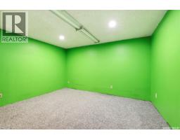 87 Vernon Crescent, Regina, SK S4R7S8 Photo 19