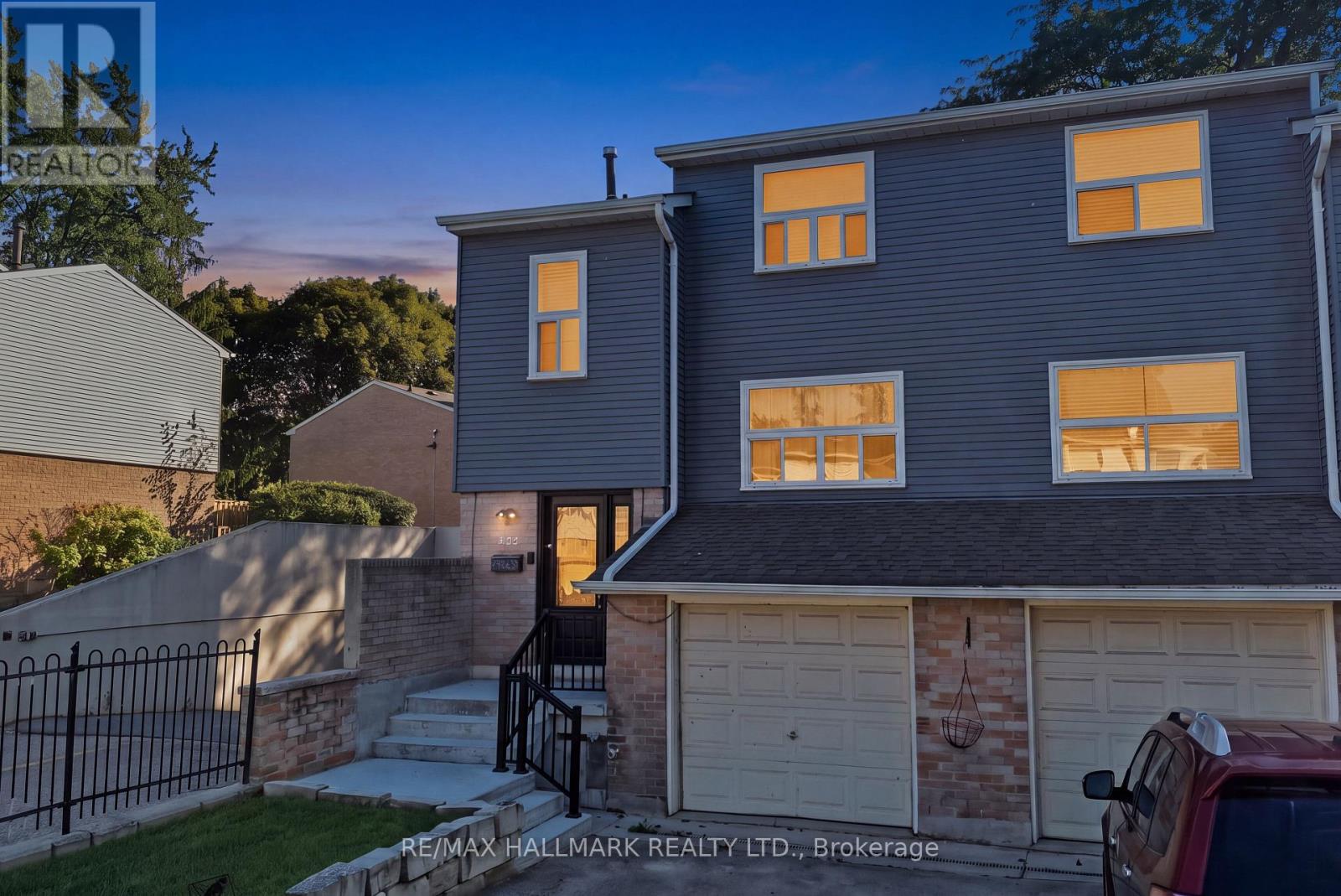 Photo of 1050 Shawnmarr Road