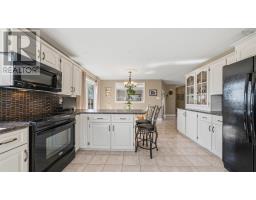 Foyer - 742 Ketch Harbour Road, Portuguese Cove, NS B3V1K2 Photo 10