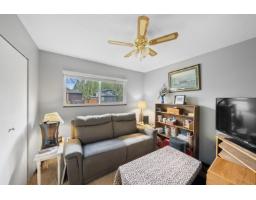 14974 92a Avenue, Surrey, BC V3R7A5 Photo 12