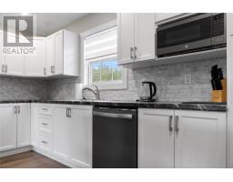 152 Main Road thumbnail 12