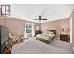 Bedroom - 40, 200 Hidden Hills Terrace Nw, Calgary, AB T3A6E8 Photo 11