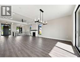 Great room - 6747 Griffin Drive, Plympton Wyoming, ON N0N1E0 Photo 12