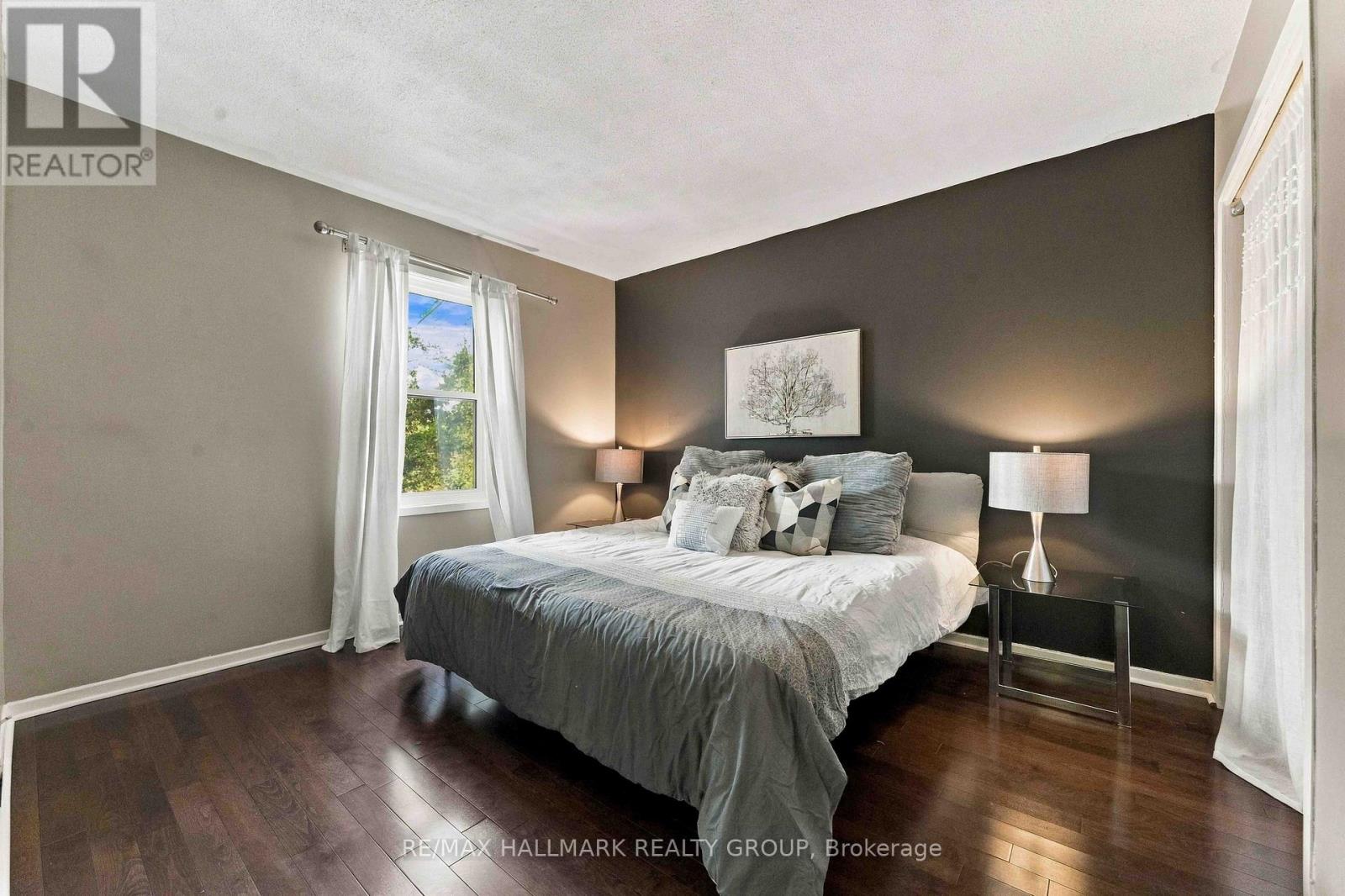 3 ASHBURY PLACE - 23