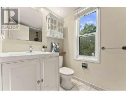 3 Ashbury Place, Ottawa, ON K1M1H3 Photo 20