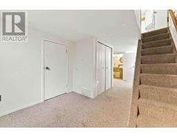 3 Ashbury Place, Ottawa, ON K1M1H3 Photo 32