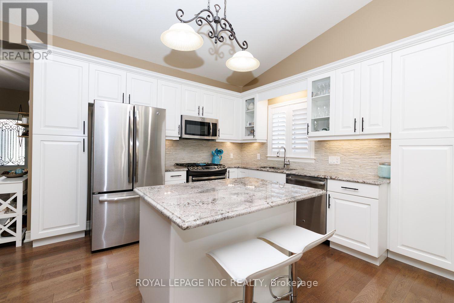 3309 GROVE AVENUE - 13