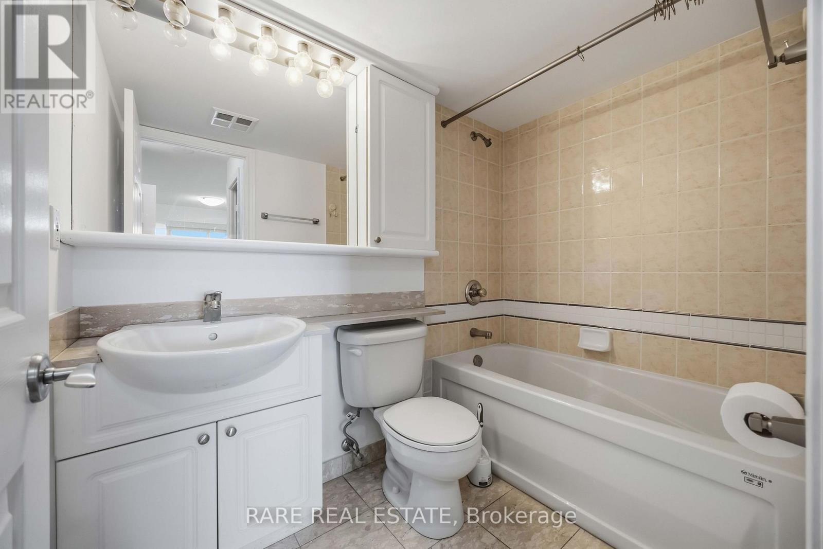#606 388 BLOOR STREET E - Image 8