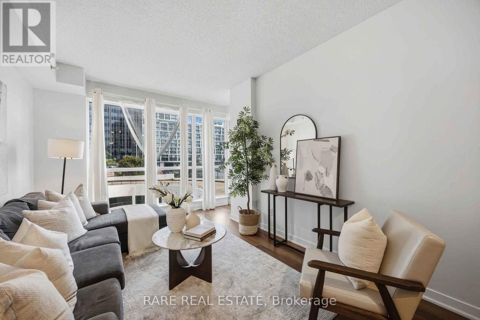 #518 60 BERWICK AVENUE - 12