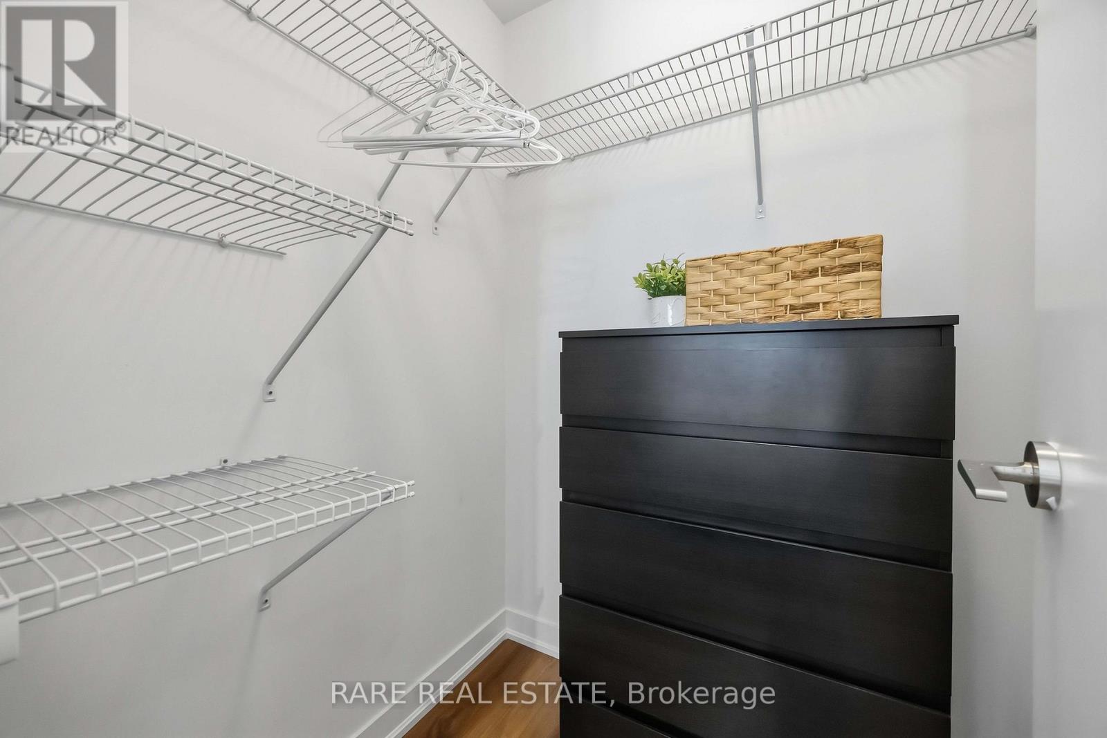 #518 60 BERWICK AVENUE - Image 17