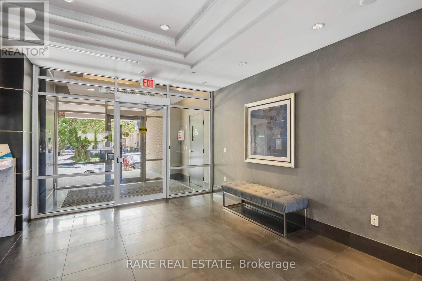 #518 60 BERWICK AVENUE - 23