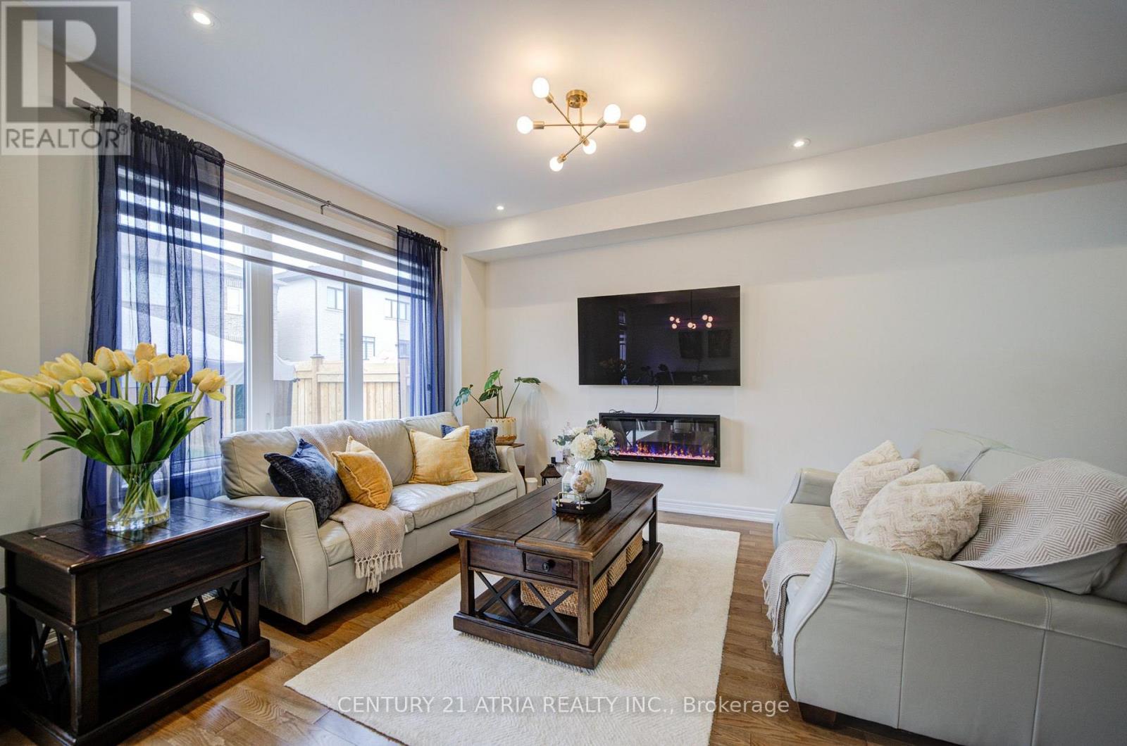 1304 KLONDIKE DRIVE - 11