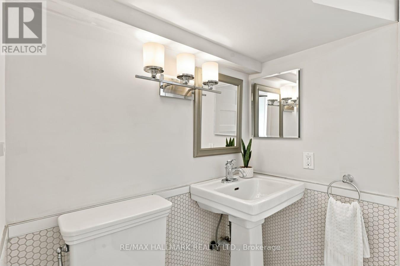 15 REDWOOD AVENUE - Image 29