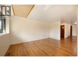 Living room - 2300 County Rd 12, Essex, ON N8M2X6 Photo 12