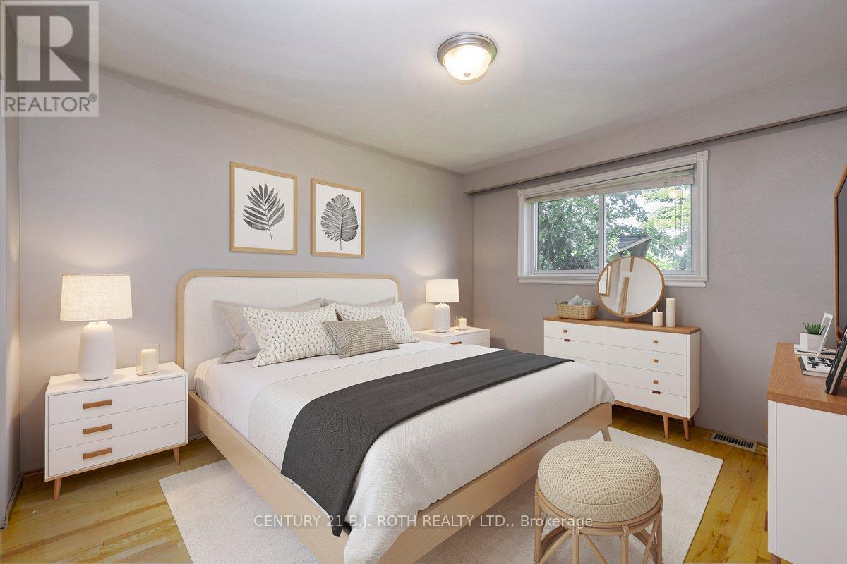 36 CYNTHIA COURT - 12