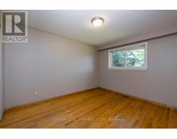 36 Cynthia Court, Barrie, ON L4M2X4 Photo 11