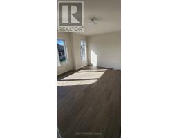 26 Prudhoe Terrace, Barrie, ON L9J0W2 Photo 6
