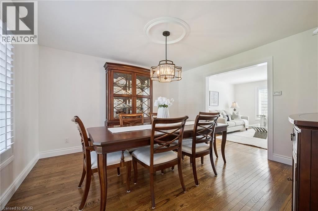54 CORFIELD Drive - 10