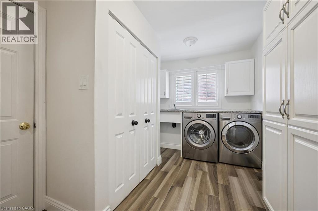 54 CORFIELD Drive - Image 19
