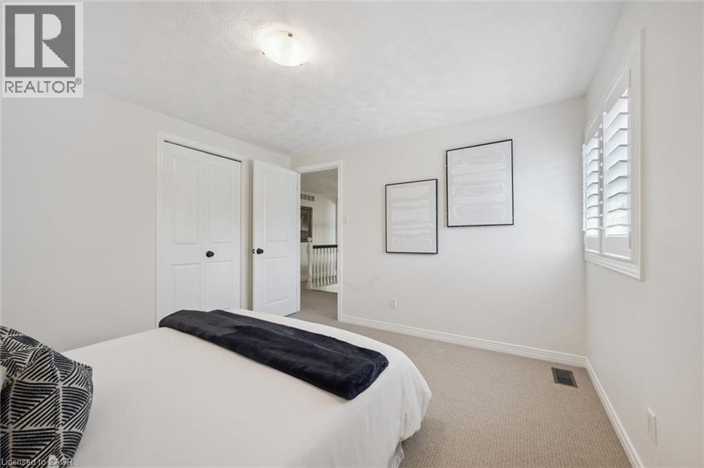 54 CORFIELD Drive - 28