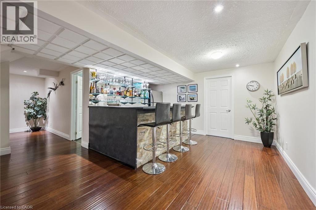 54 CORFIELD Drive - 37