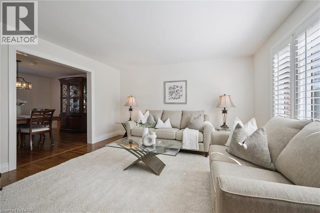 54 CORFIELD Drive - 7
