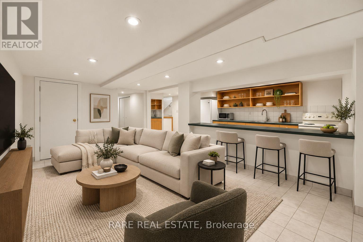 Photo of 152 Sunnyside Avenue