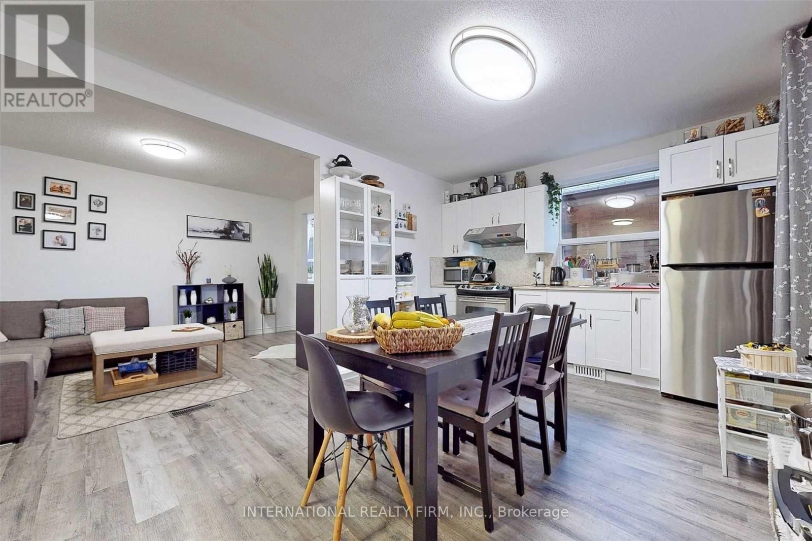 297 GILBERT AVENUE - 5