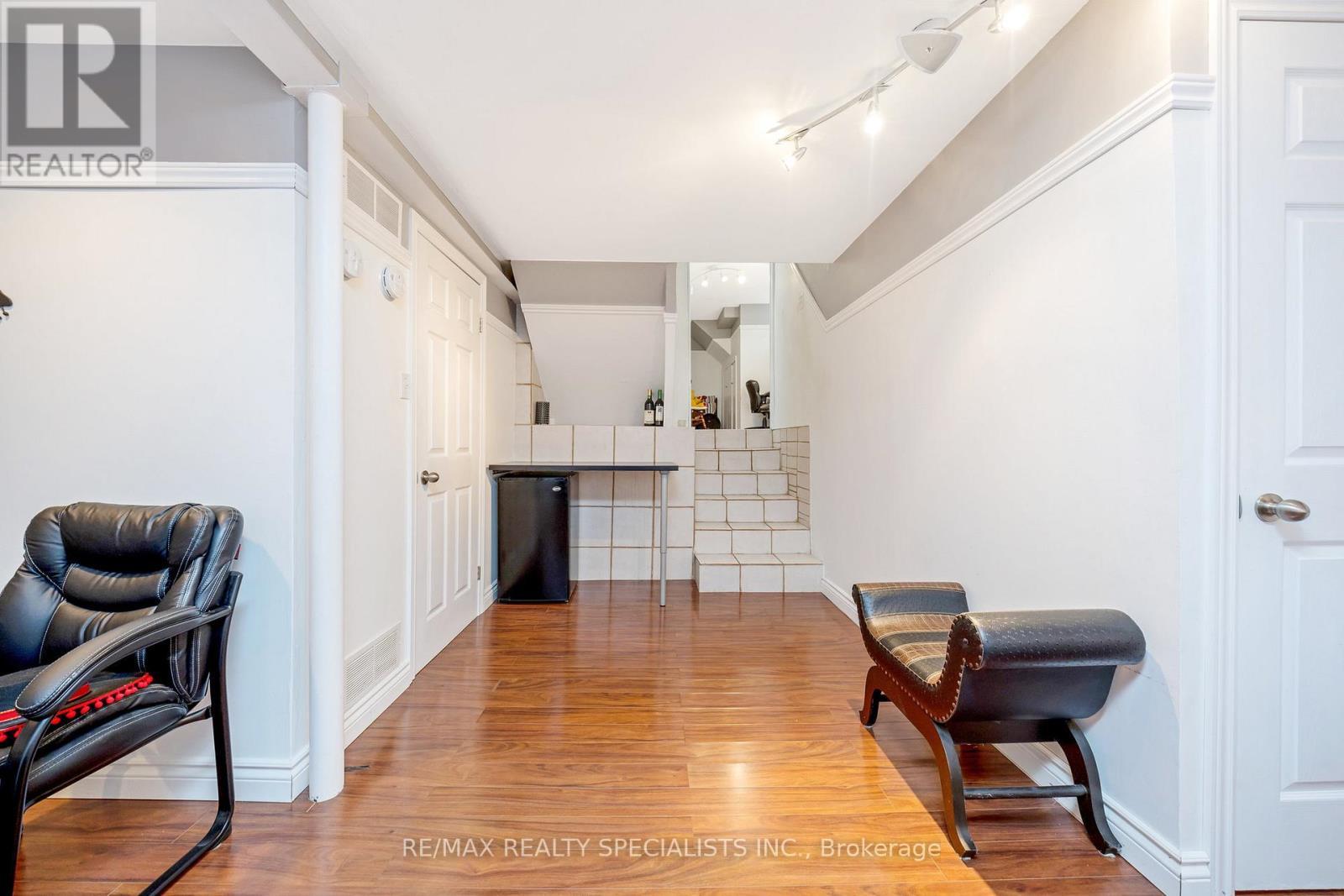 6356 CHAUMONT CRESCENT - 24