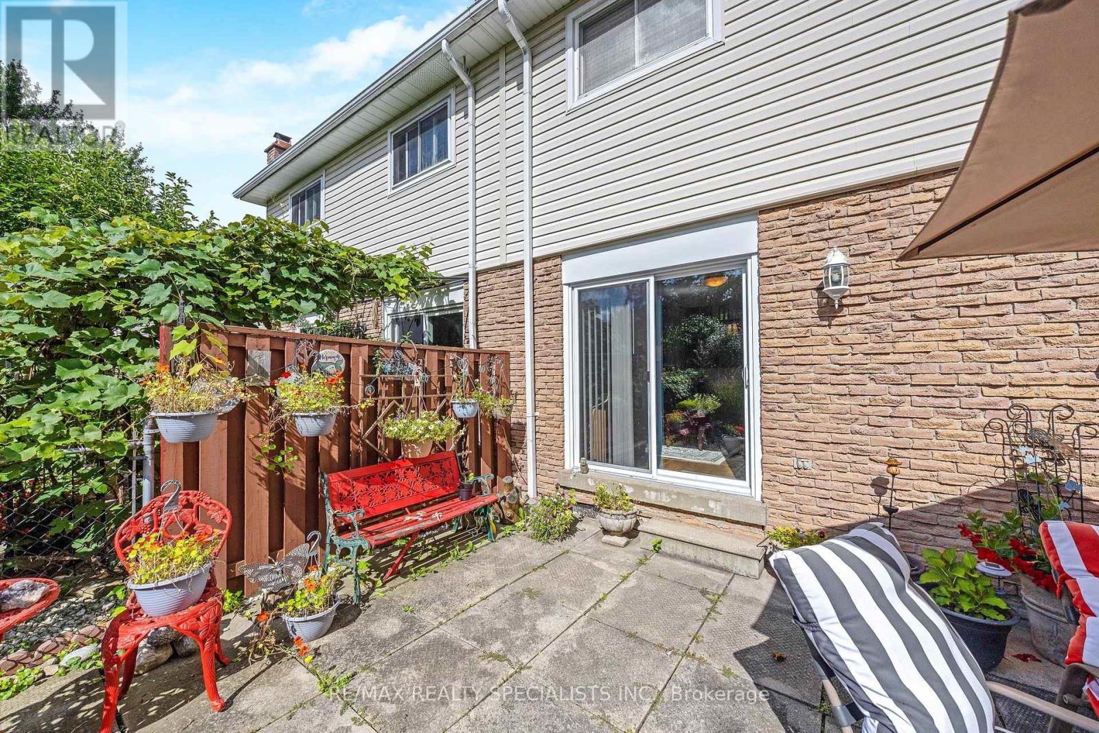 6356 CHAUMONT CRESCENT - 37