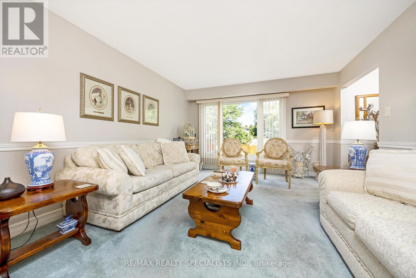 6356 CHAUMONT CRESCENT - 8
