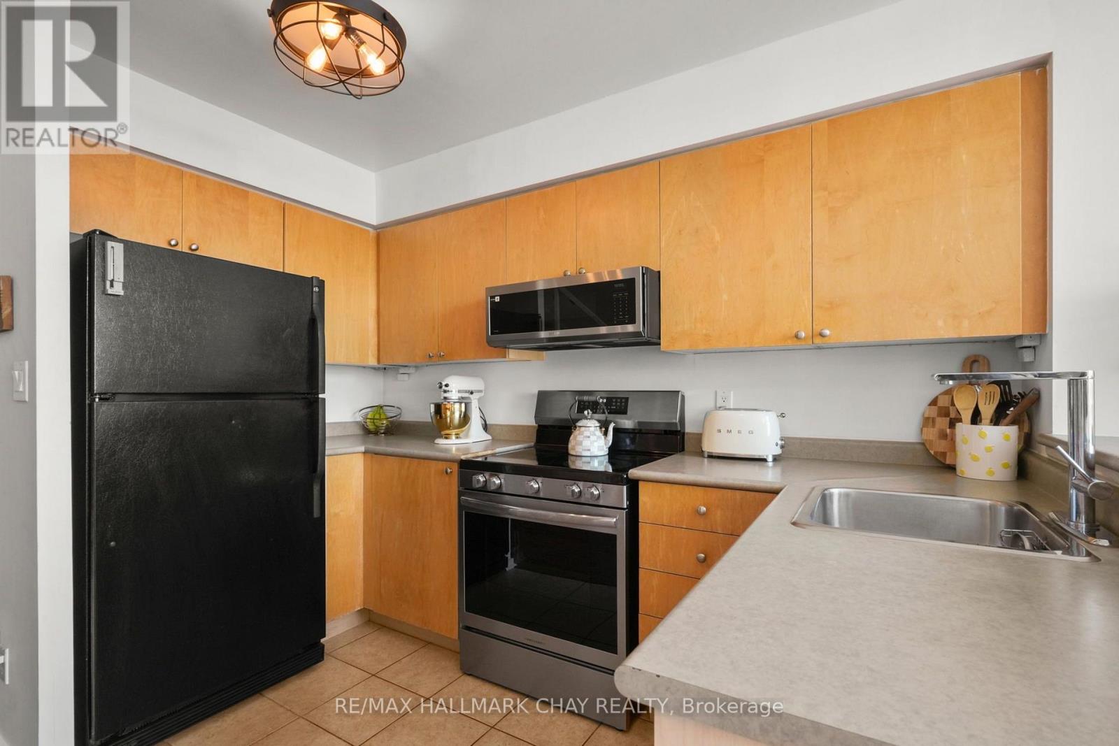 #307 200 MANITOBA STREET - Image 13