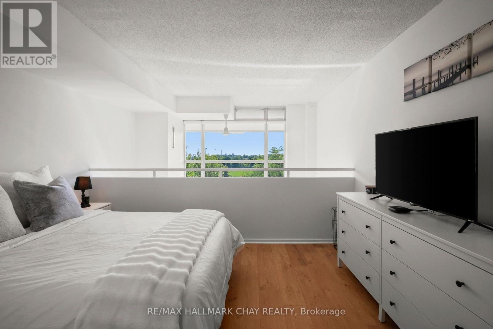 #307 200 MANITOBA STREET - 20
