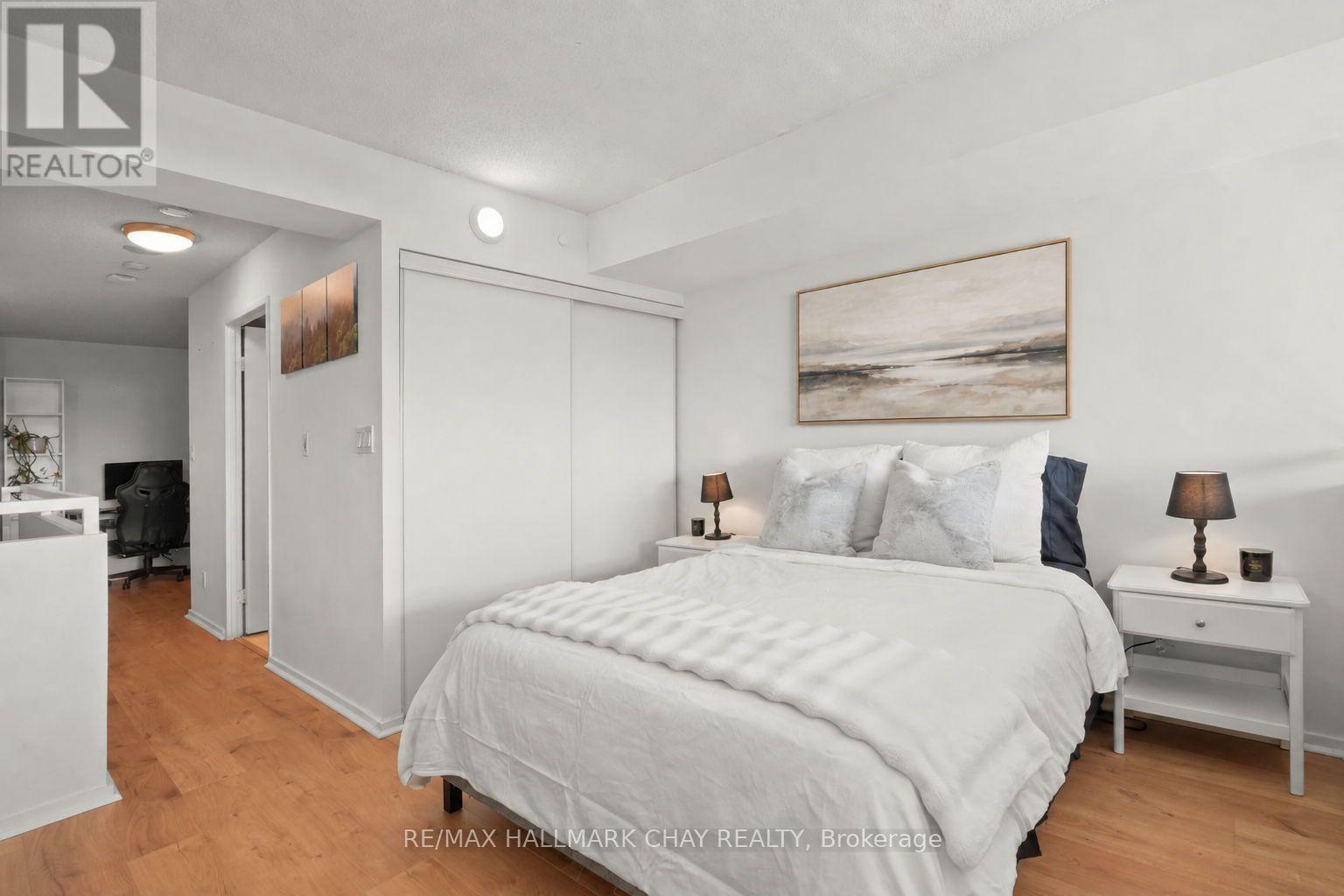 #307 200 MANITOBA STREET - 23