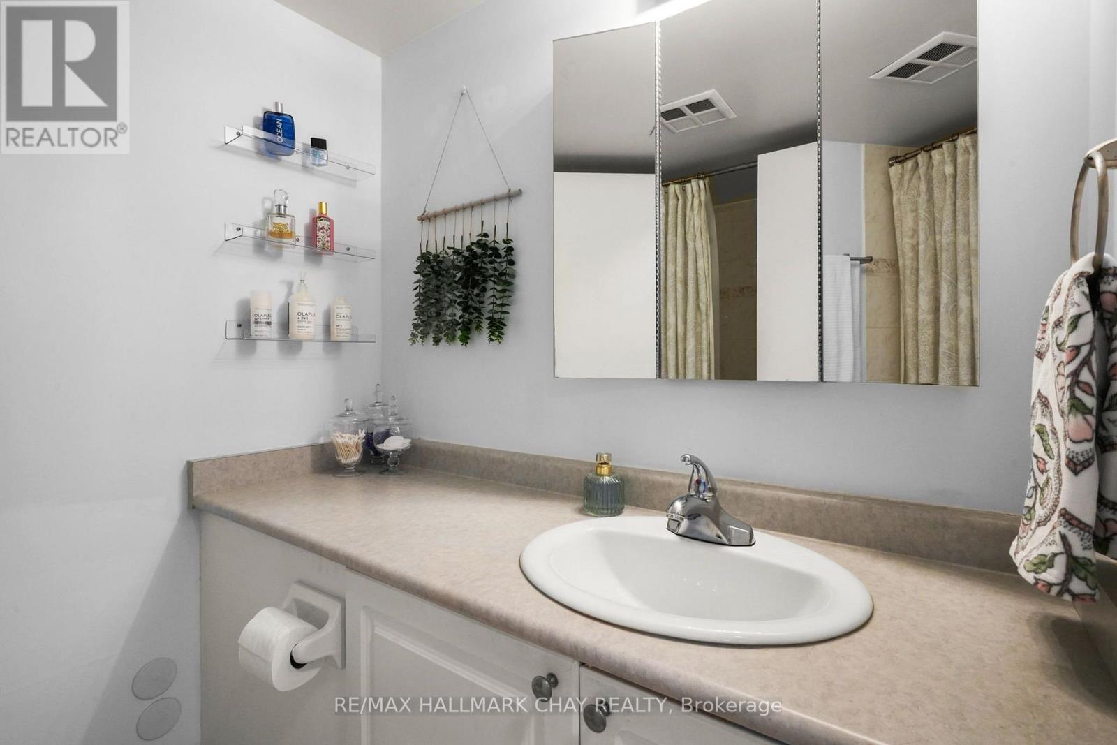 #307 200 MANITOBA STREET - Image 25