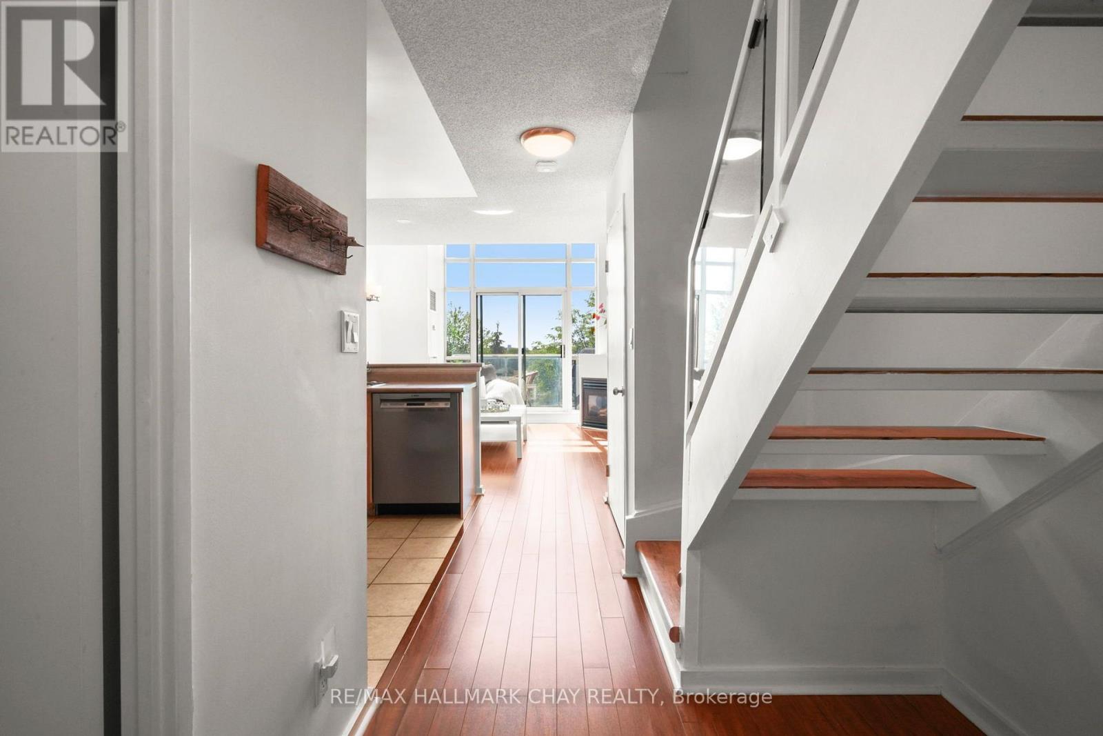 #307 200 MANITOBA STREET - 5