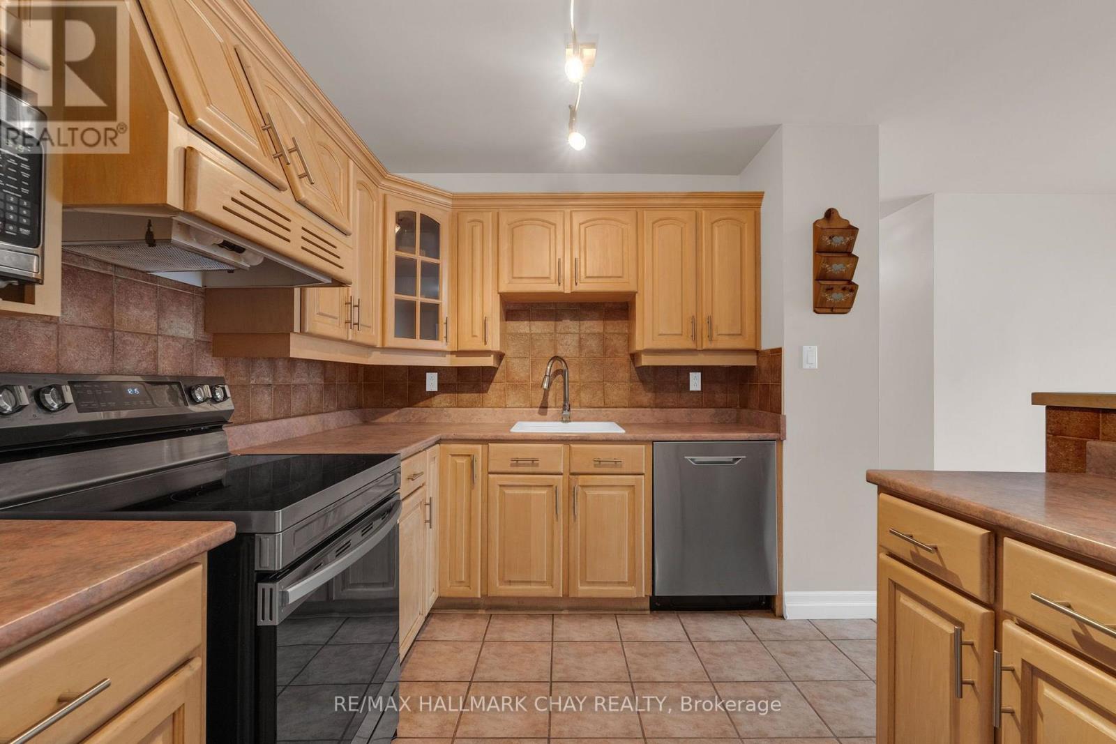 21 ONTARIO STREET - Image 8