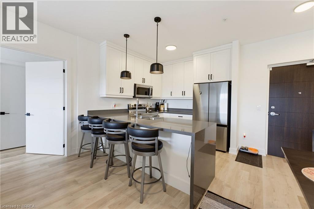300B FOURTH Avenue Unit# 208, St. Catharines — photo 5