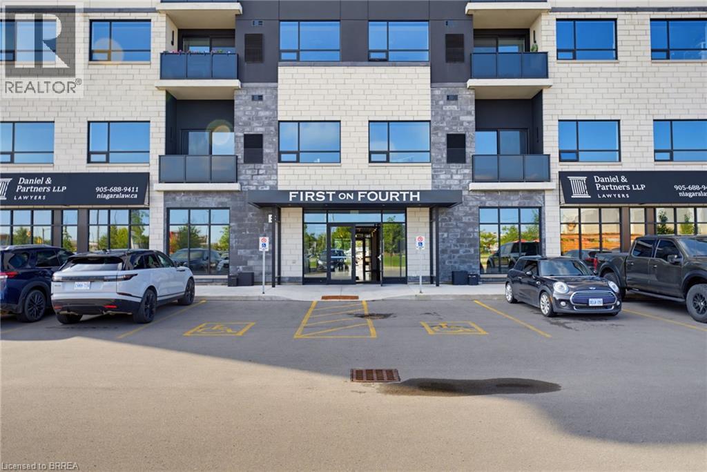 300B FOURTH Avenue Unit# 208, St. Catharines — photo 2