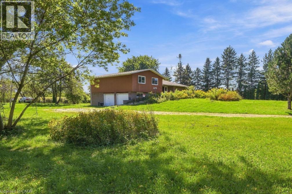 1169 NEBO Road, Hamilton — photo 2